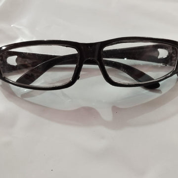 Eyewear / Glasses